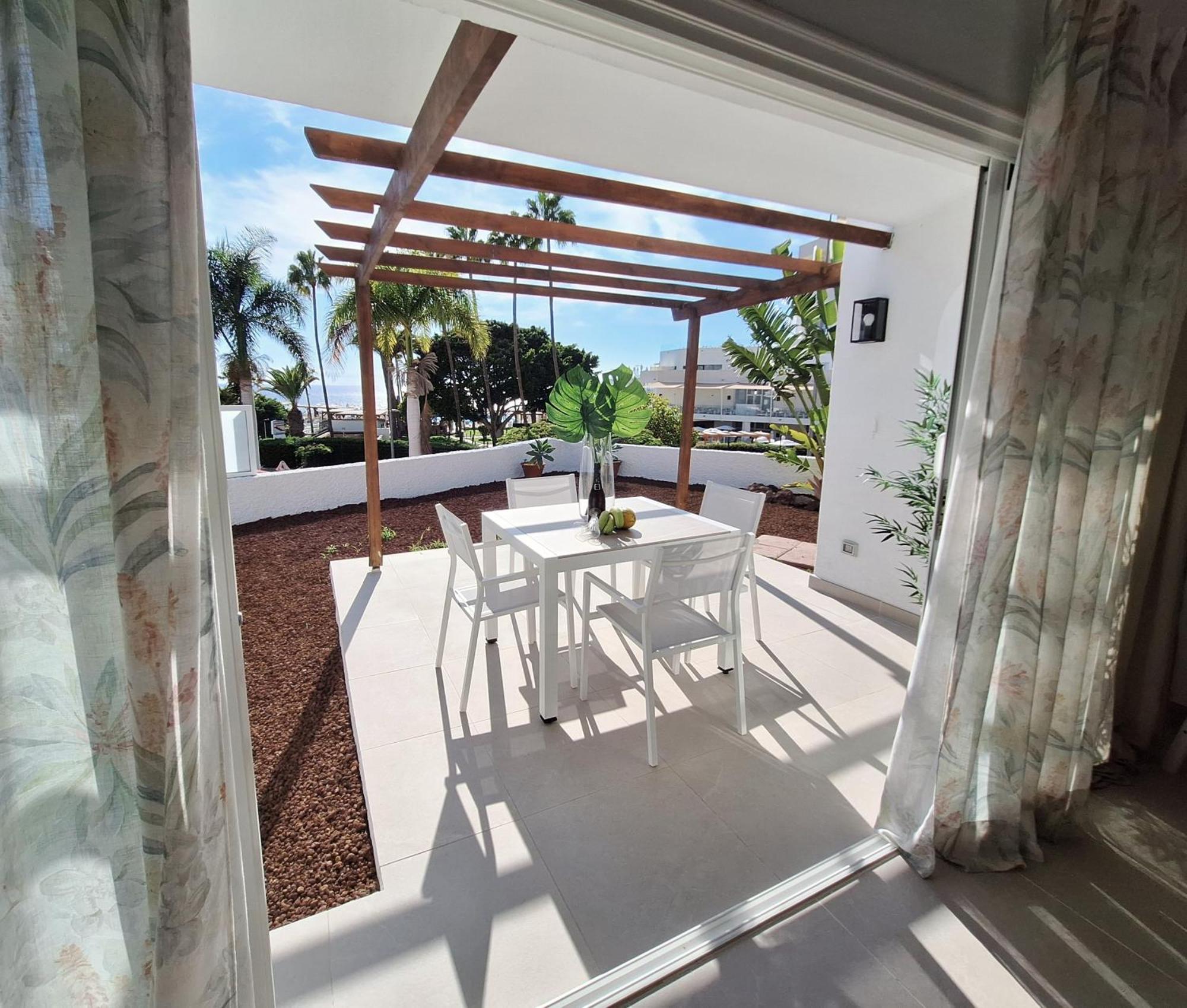 Newly Refurbished In Prime Location Apartament